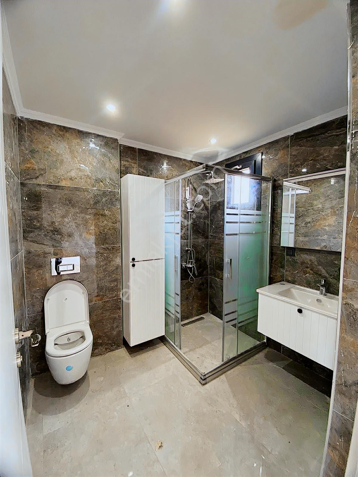 Silivride Özel Havuzlu Modern Mimarili Müstakil Satılık Villa - Görsel 22