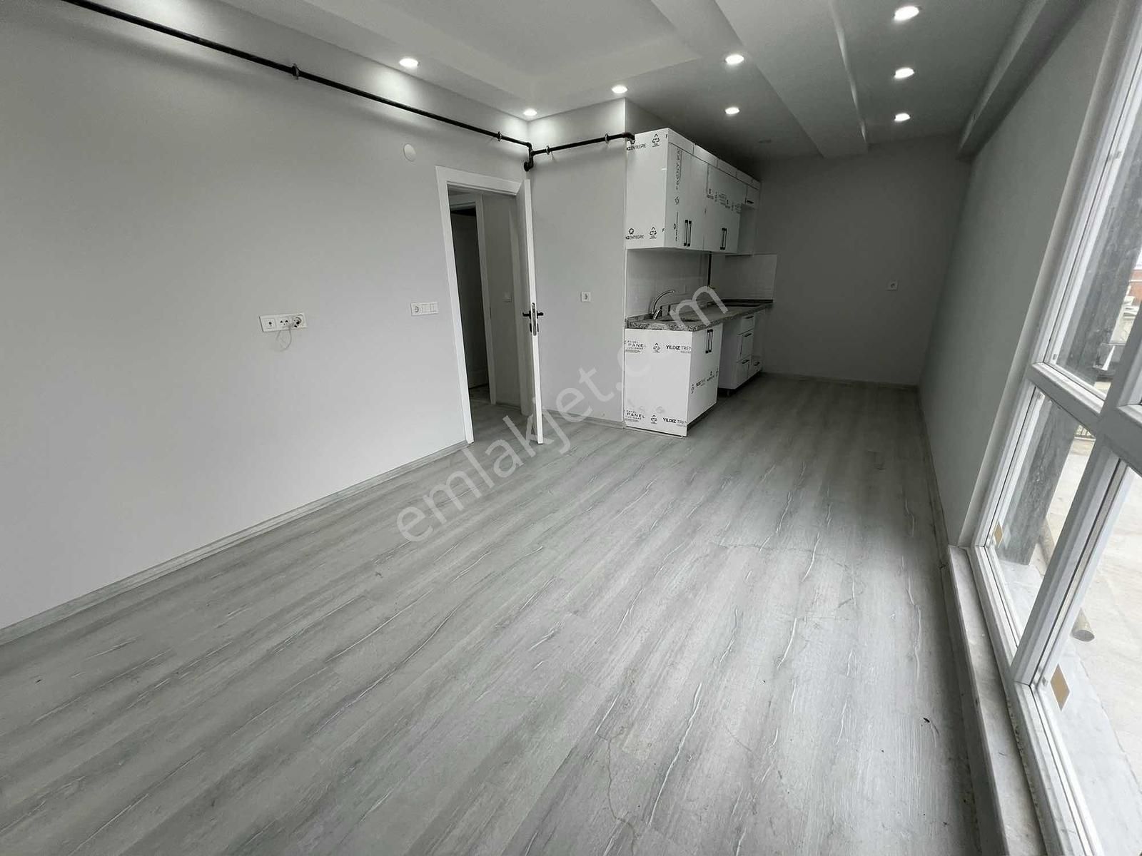 Şeyhsinan Mah Havuzlu Sitede 1+1 Geniş Balkonlu Satılık Daire - Görsel 6