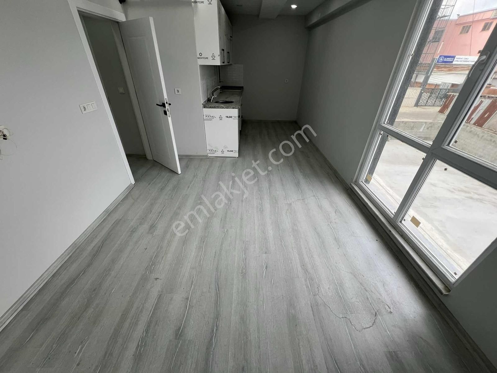 Şeyhsinan Mah Havuzlu Sitede 1+1 Geniş Balkonlu Satılık Daire - Görsel 16