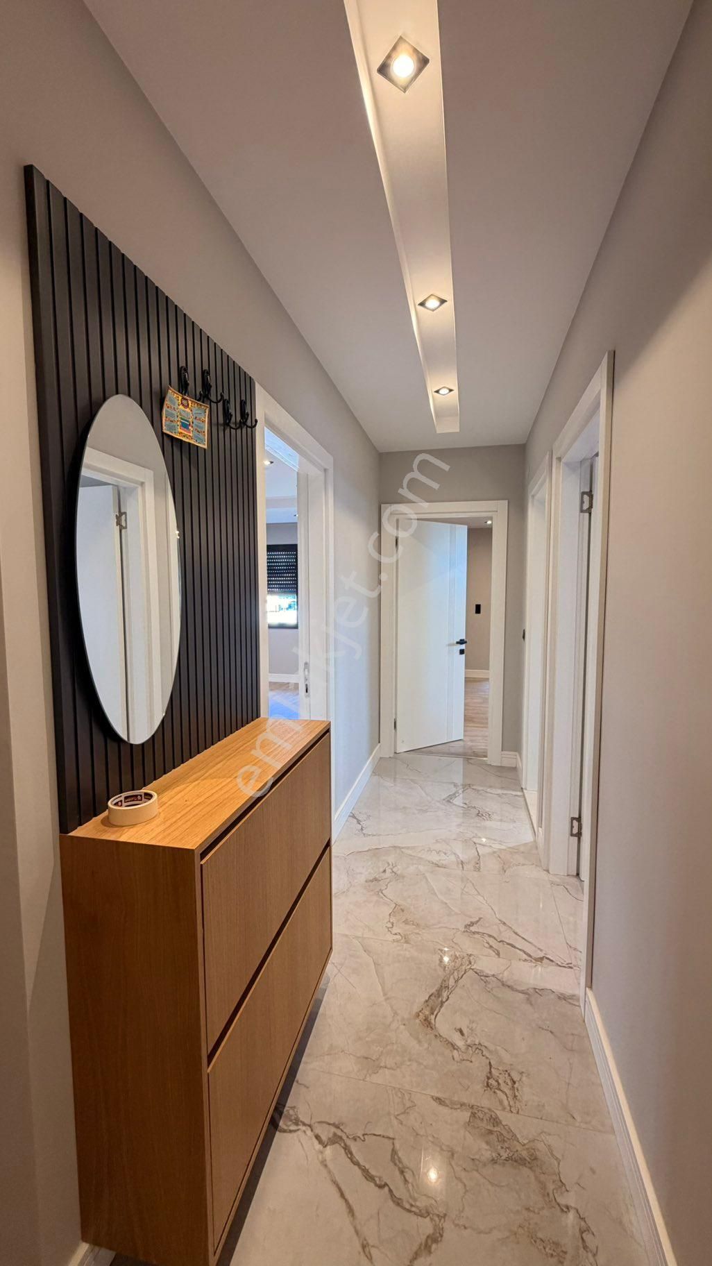 Kuşadası Davutlar’da Lüks Yapım Havuzlu 2+1 Daire - Görsel 41