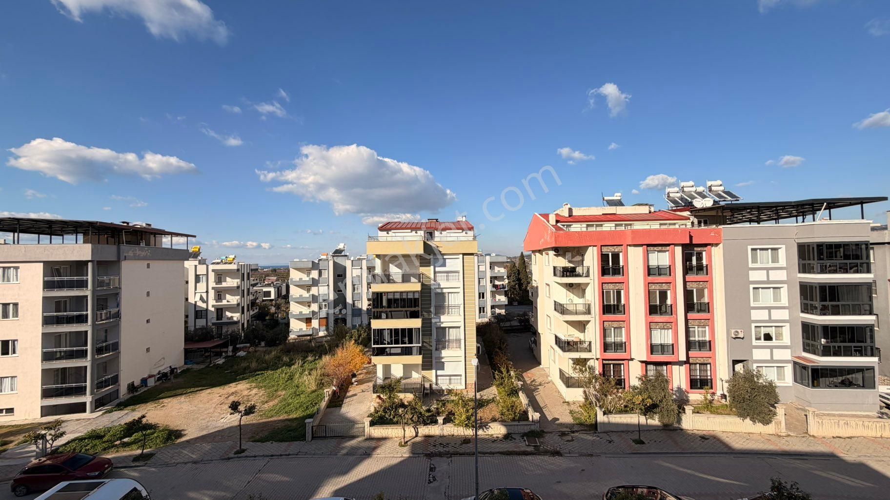 Kuşadası Davutlar’da Lüks Yapım Havuzlu 2+1 Daire - Görsel 13