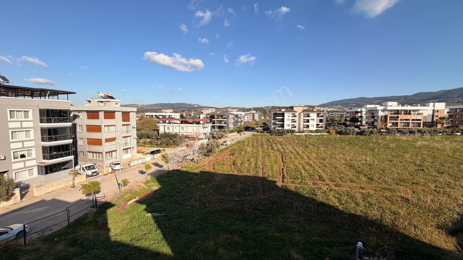 Kuşadası Davutlar’da Lüks Yapım Havuzlu 2+1 Daire - Görsel 29