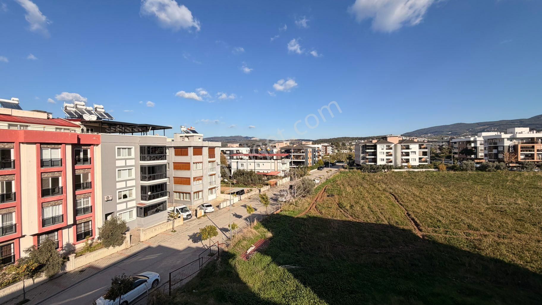 Kuşadası Davutlar’da Lüks Yapım Havuzlu 2+1 Daire - Görsel 16