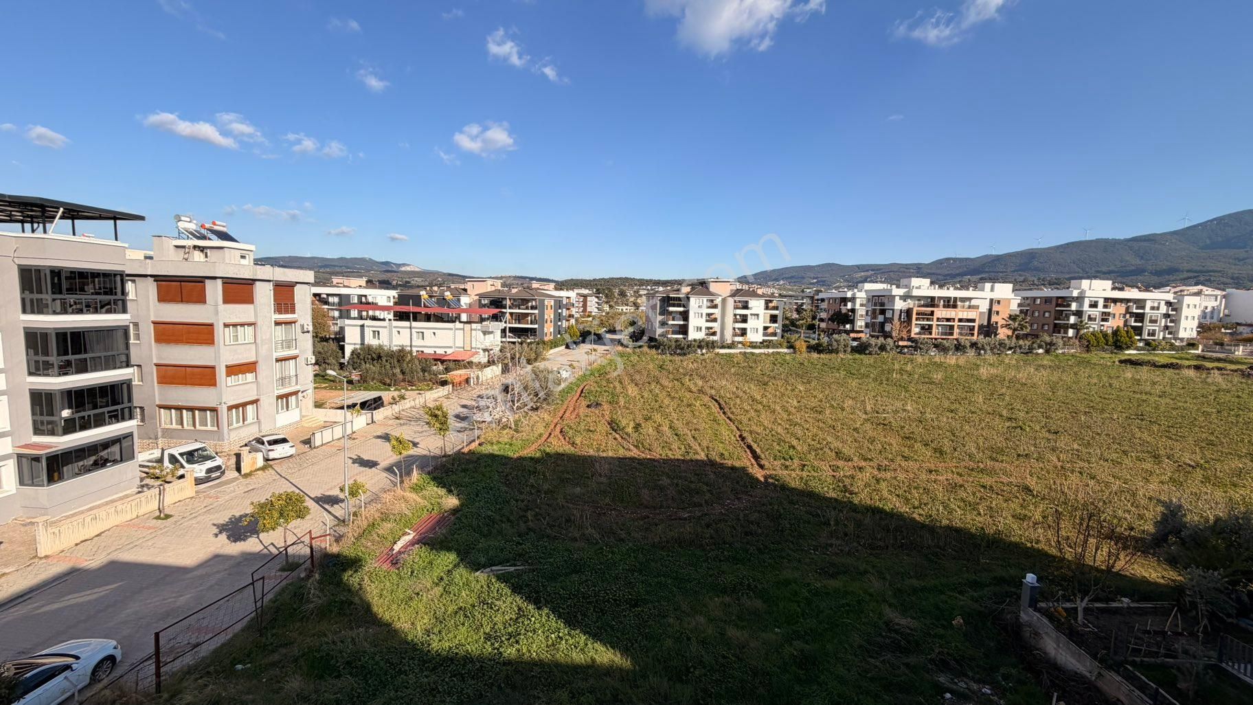 Kuşadası Davutlar’da Lüks Yapım Havuzlu 2+1 Daire - Görsel 15