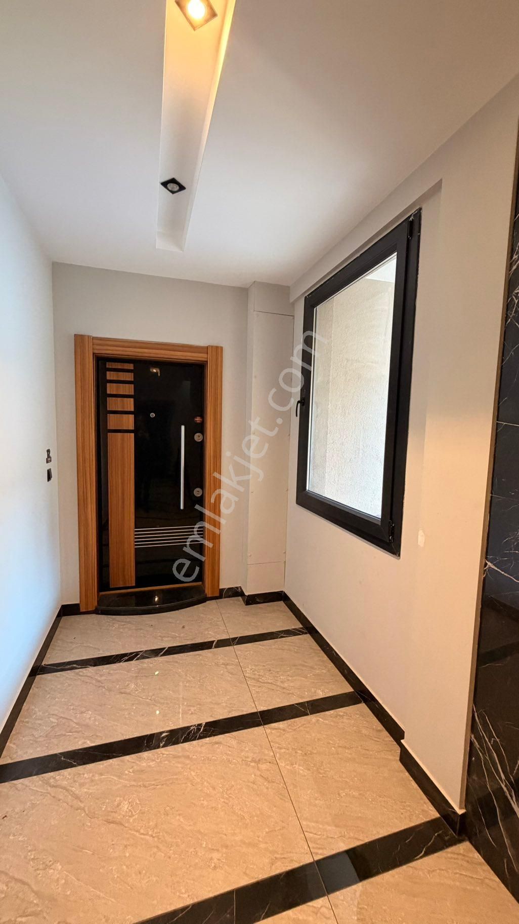 Kuşadası Davutlar’da Lüks Yapım Havuzlu 2+1 Daire - Görsel 42