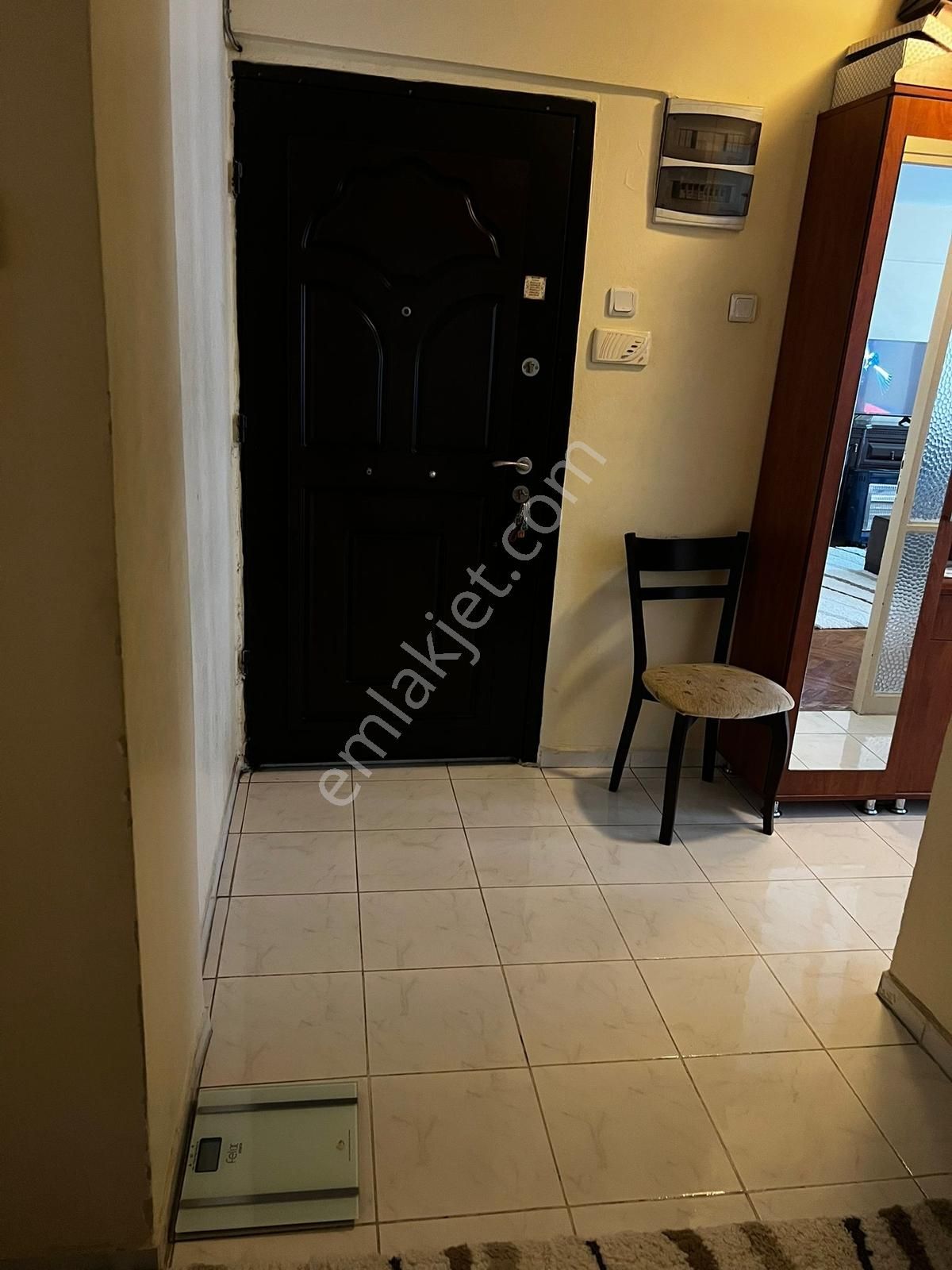 Hatayda 3+1 Metro Yakını Bakımlı Arakat - Görsel 15