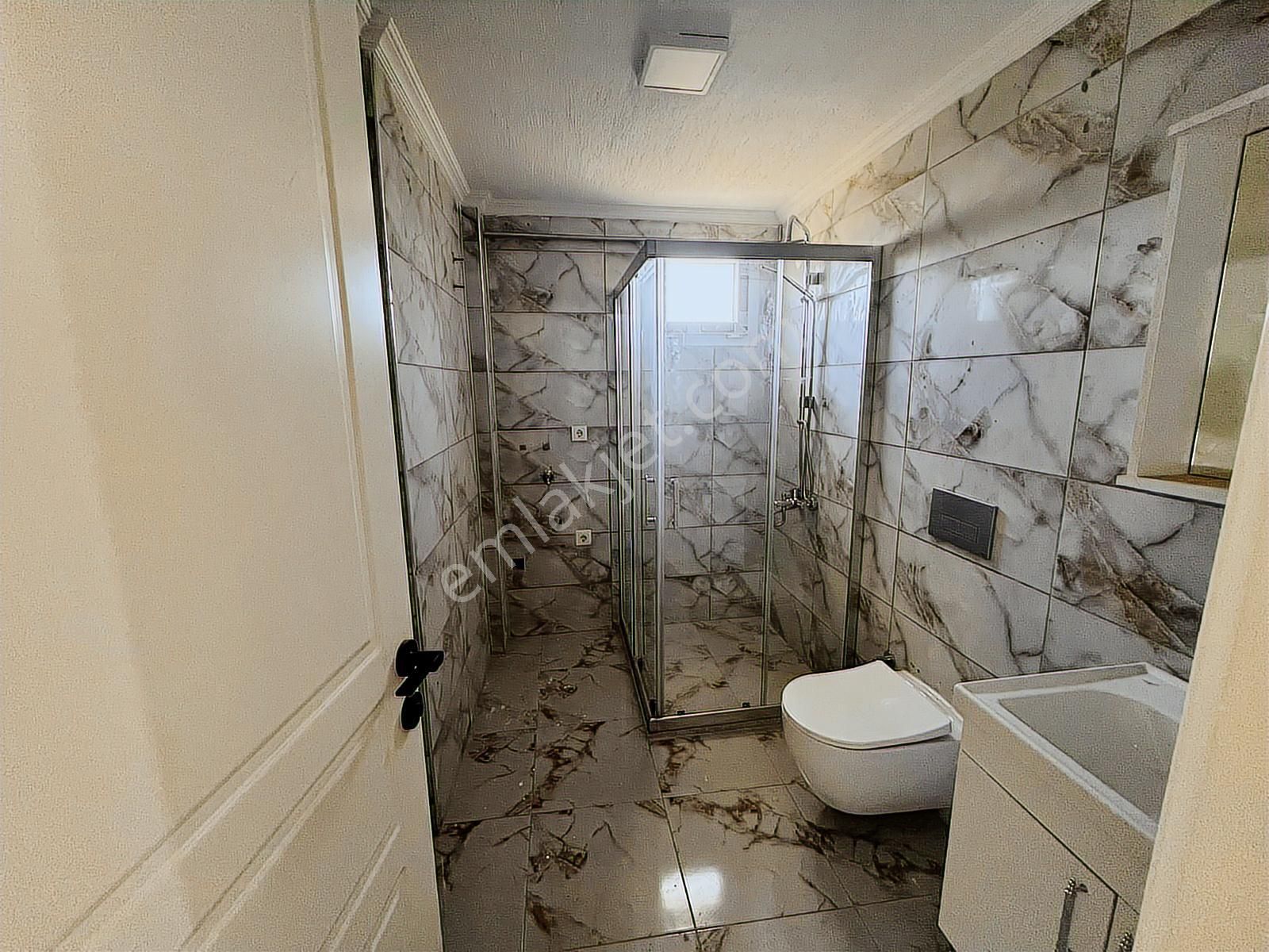 Stoptan Merkezde *havuzlu Sitede* 2+1 Satılık Daire - Görsel 5