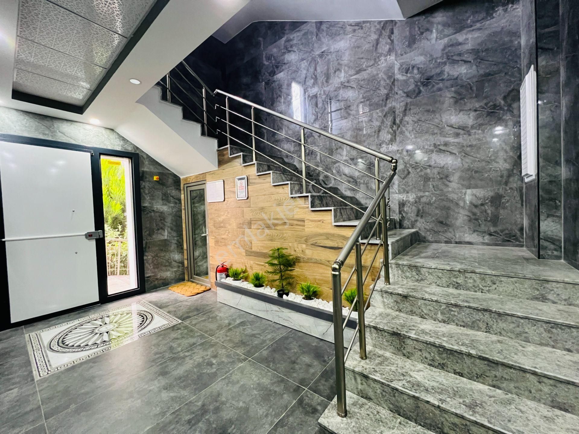 Villa Tadında Çok Keyifli Katta Tek Çok Geniş - Görsel 8