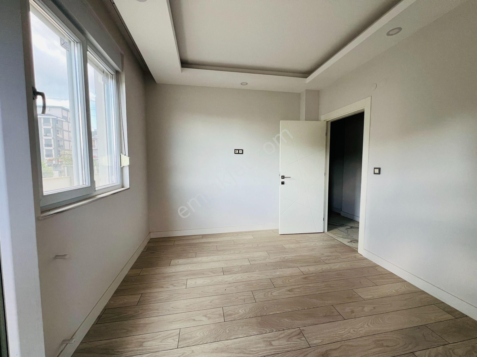 Villa Tadında Çok Keyifli Katta Tek Çok Geniş - Görsel 24