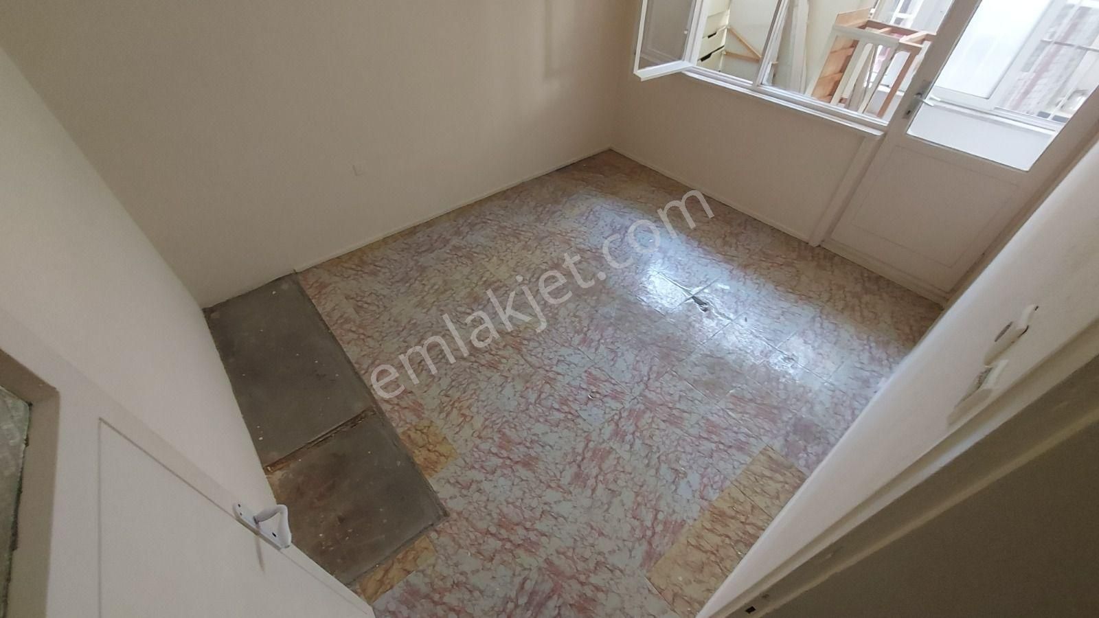 Akçay Merkez De 2+1denize 80 Metre Satılık Daire - Görsel 3