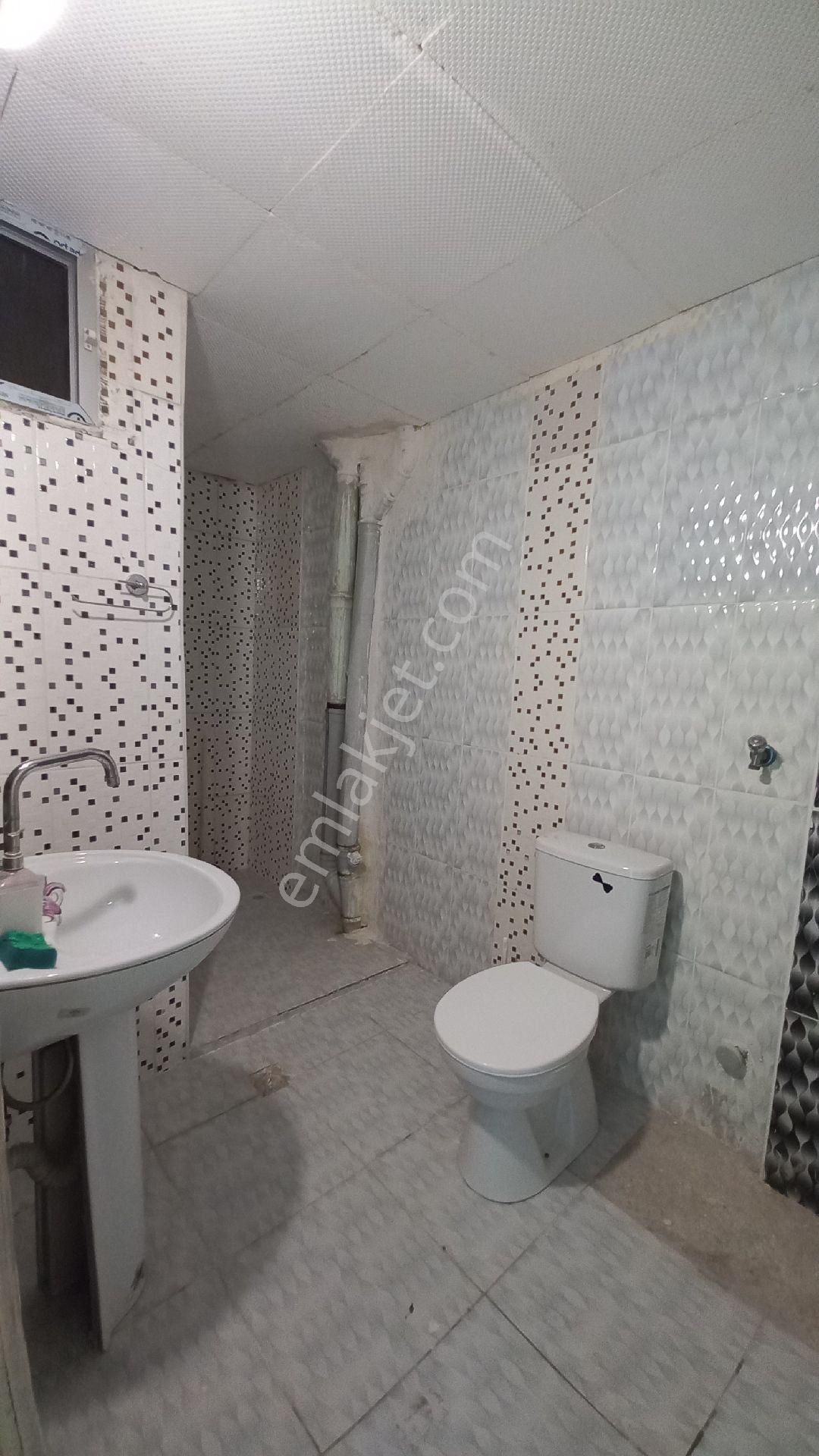 Vatan Emlakdan Vazo Civarı Bahçe Katlı Ofise Uygun Daire - Görsel 18