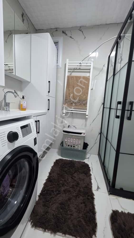 Gülyakada Bahçeli Müstakil Ev 2 Ayrı Daire (2+1 Ve3+1) - Görsel 17