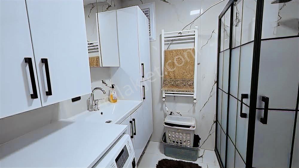 Gülyakada Bahçeli Müstakil Ev 2 Ayrı Daire (2+1 Ve3+1) - Görsel 25