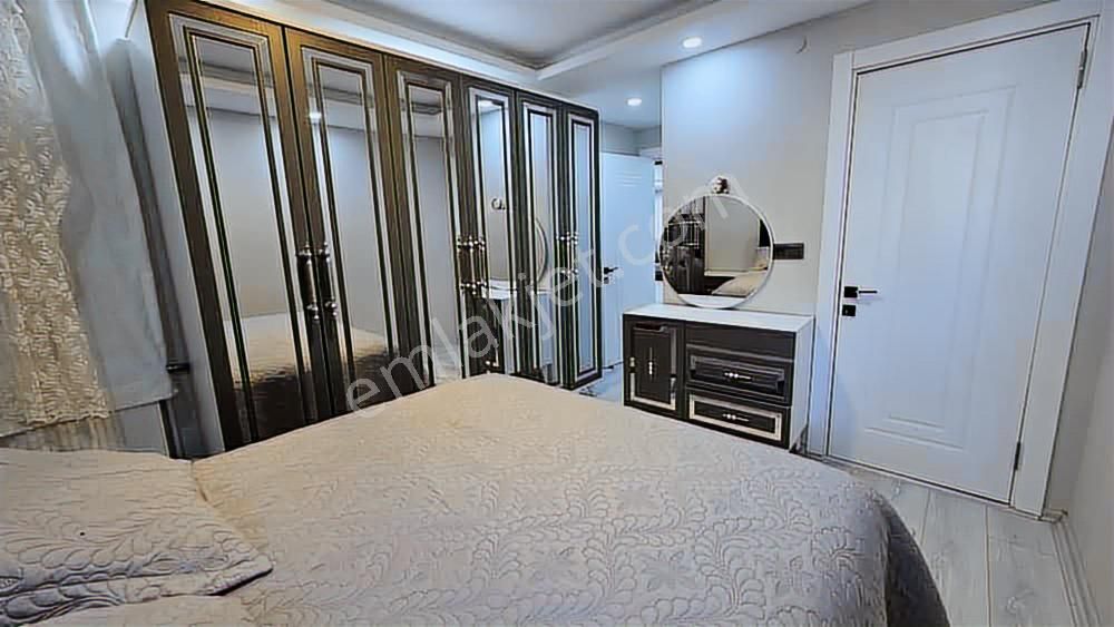 Gülyakada Bahçeli Müstakil Ev 2 Ayrı Daire (2+1 Ve3+1) - Görsel 24