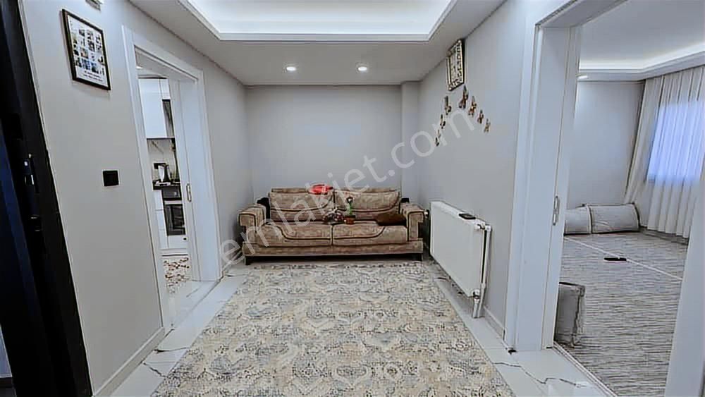 Gülyakada Bahçeli Müstakil Ev 2 Ayrı Daire (2+1 Ve3+1) - Görsel 29