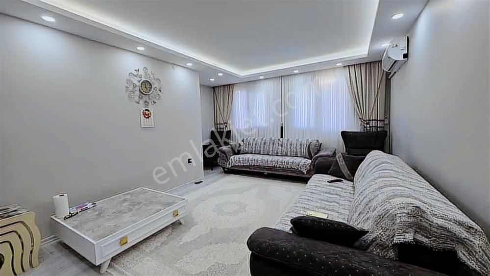 Gülyakada Bahçeli Müstakil Ev 2 Ayrı Daire (2+1 Ve3+1) - Görsel 5