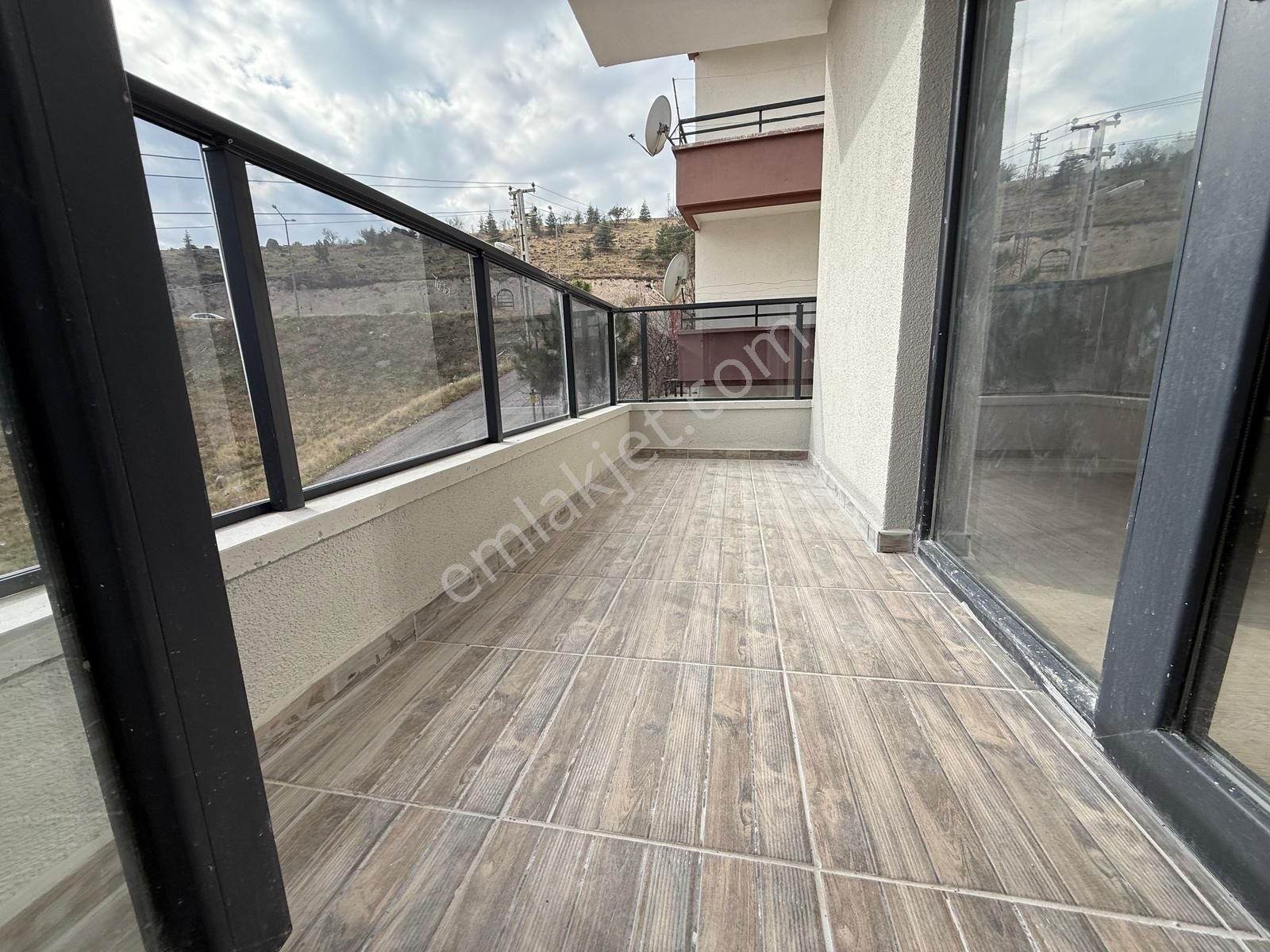 Keçiörende Cadde Yanı Ultra Lüx Yapılı Satılık 3+1 Daire - Görsel 3