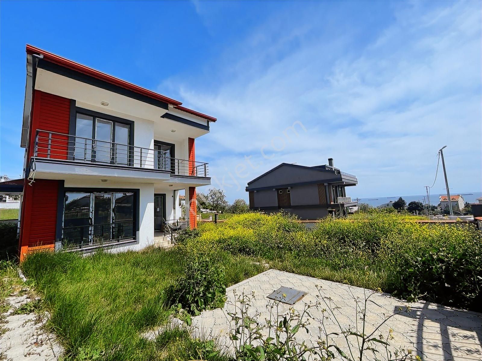 Silivri Gümüşyaka'da Deniz Manzaralı Müstakil Villa - Görsel 2