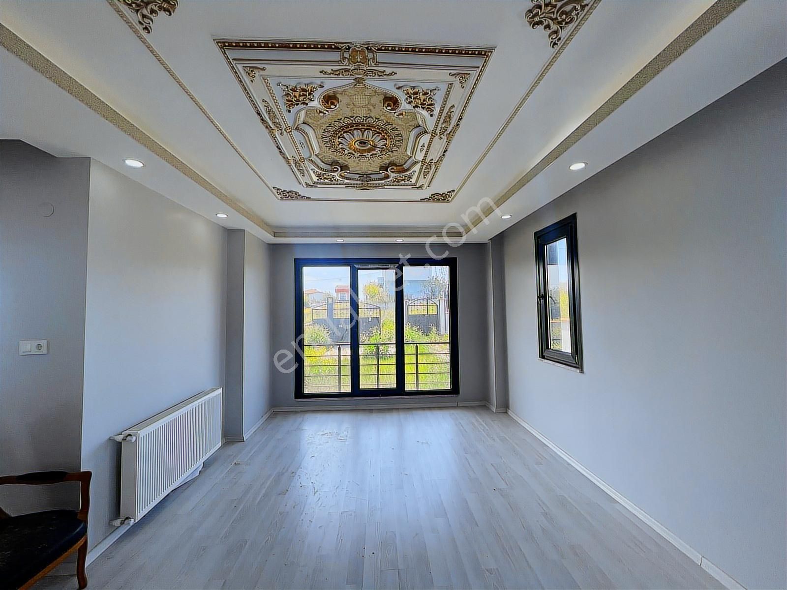 Silivri Gümüşyaka'da Deniz Manzaralı Müstakil Villa - Görsel 14