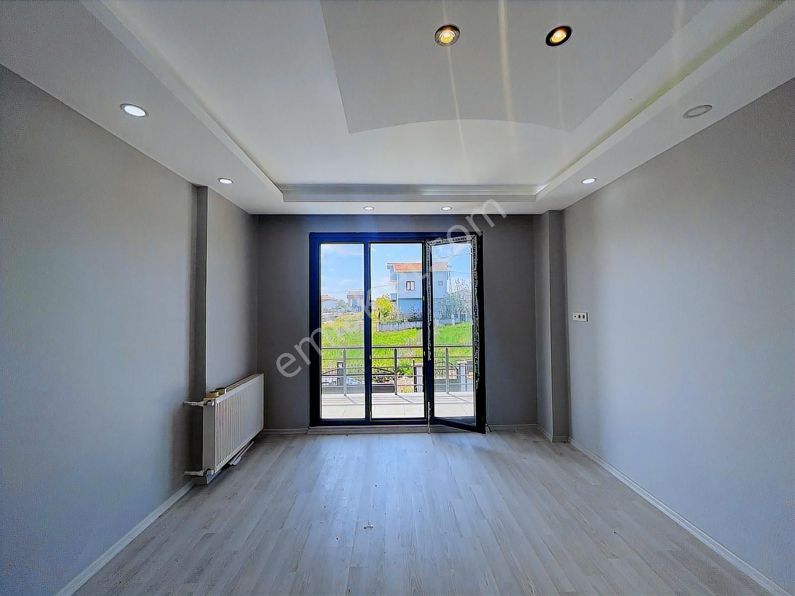 Silivri Gümüşyaka'da Deniz Manzaralı Müstakil Villa - Görsel 29