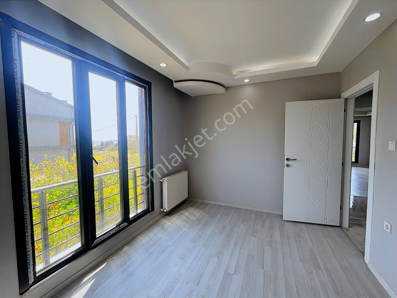 Silivri Gümüşyaka'da Deniz Manzaralı Müstakil Villa - Görsel 22