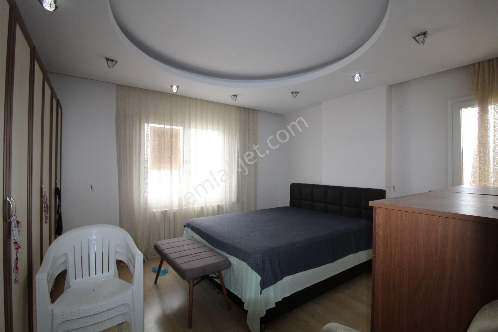 Aslan'dan Cepheleri Açık Merkezi Konumda Acil Satılık 3+1 - Görsel 17