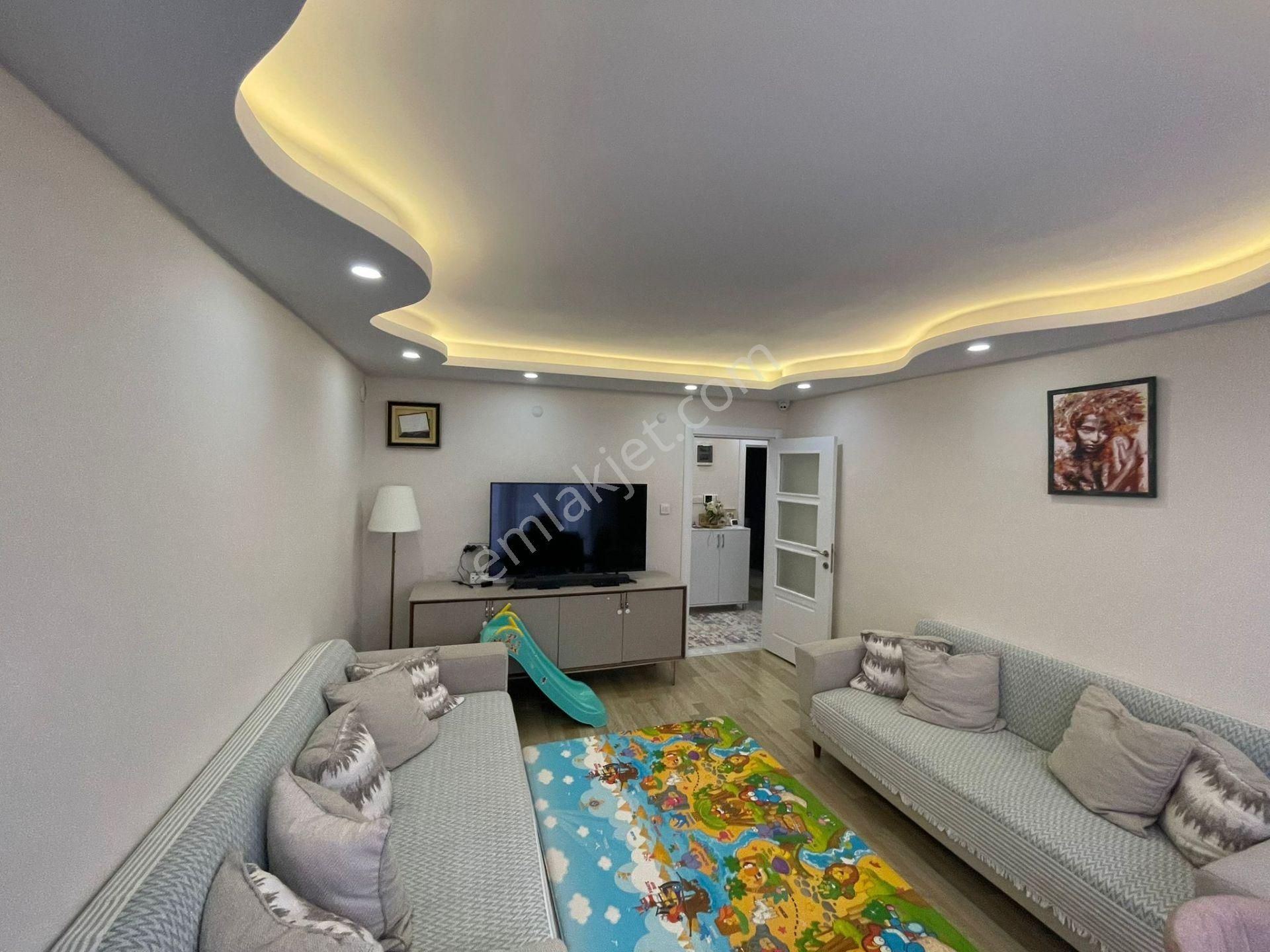 Bahçelievler Basın Sitesi Yakını Asansörlü 6 Yıllık Binada 2+1 - Görsel 6