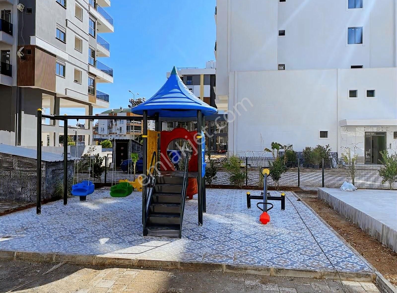 V. Aydoğmuş Mah Havuzlu Sıfır 2+1 - Görsel 17