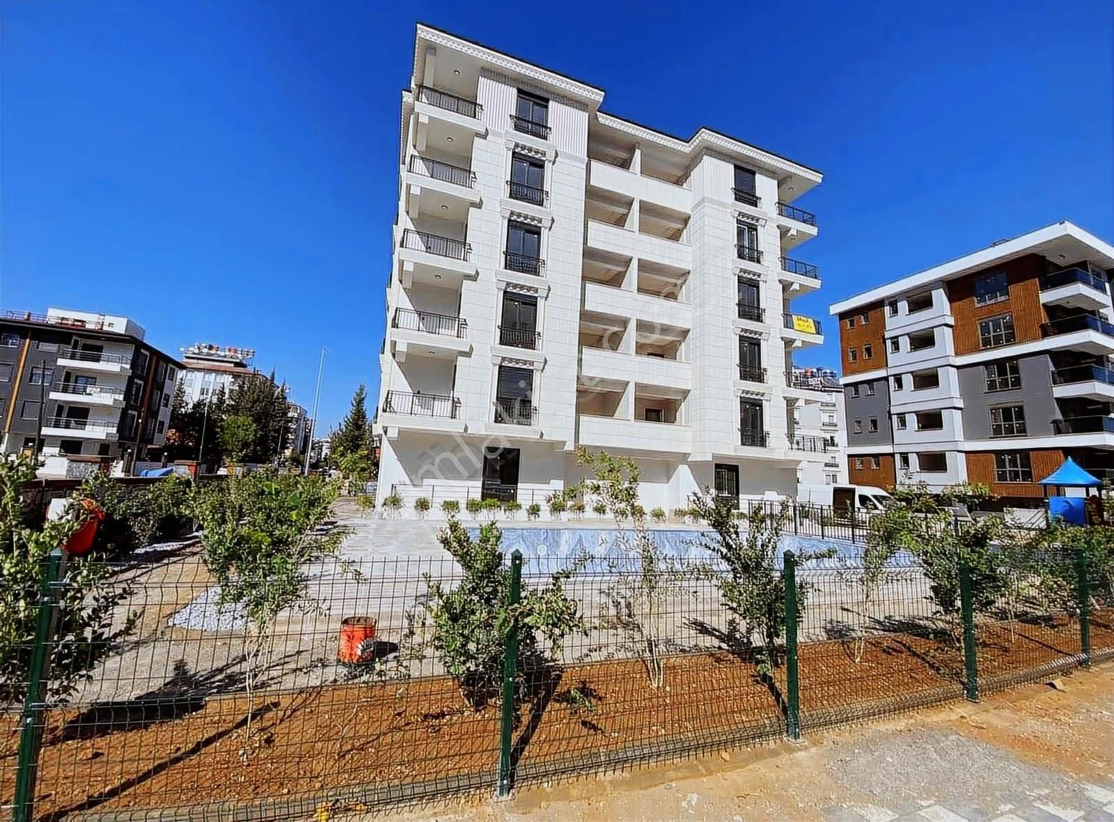 V. Aydoğmuş Mah Havuzlu Sıfır 2+1 - Görsel 12