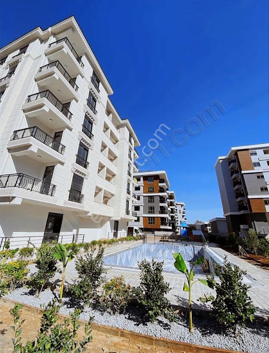 V. Aydoğmuş Mah Havuzlu Sıfır 2+1