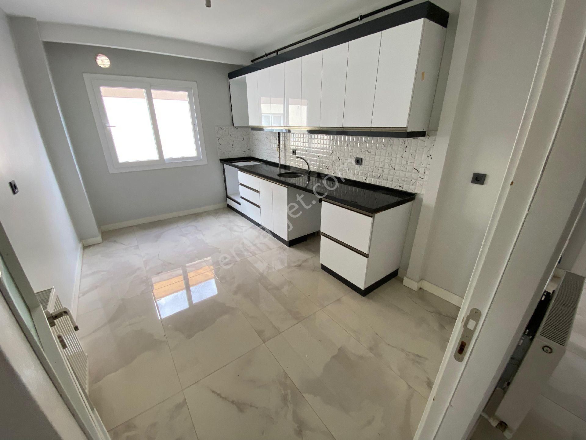 Ra Gayrimenkul Atatürk Mh Bağımsız Mutfak Kiralık 3+1 Daire