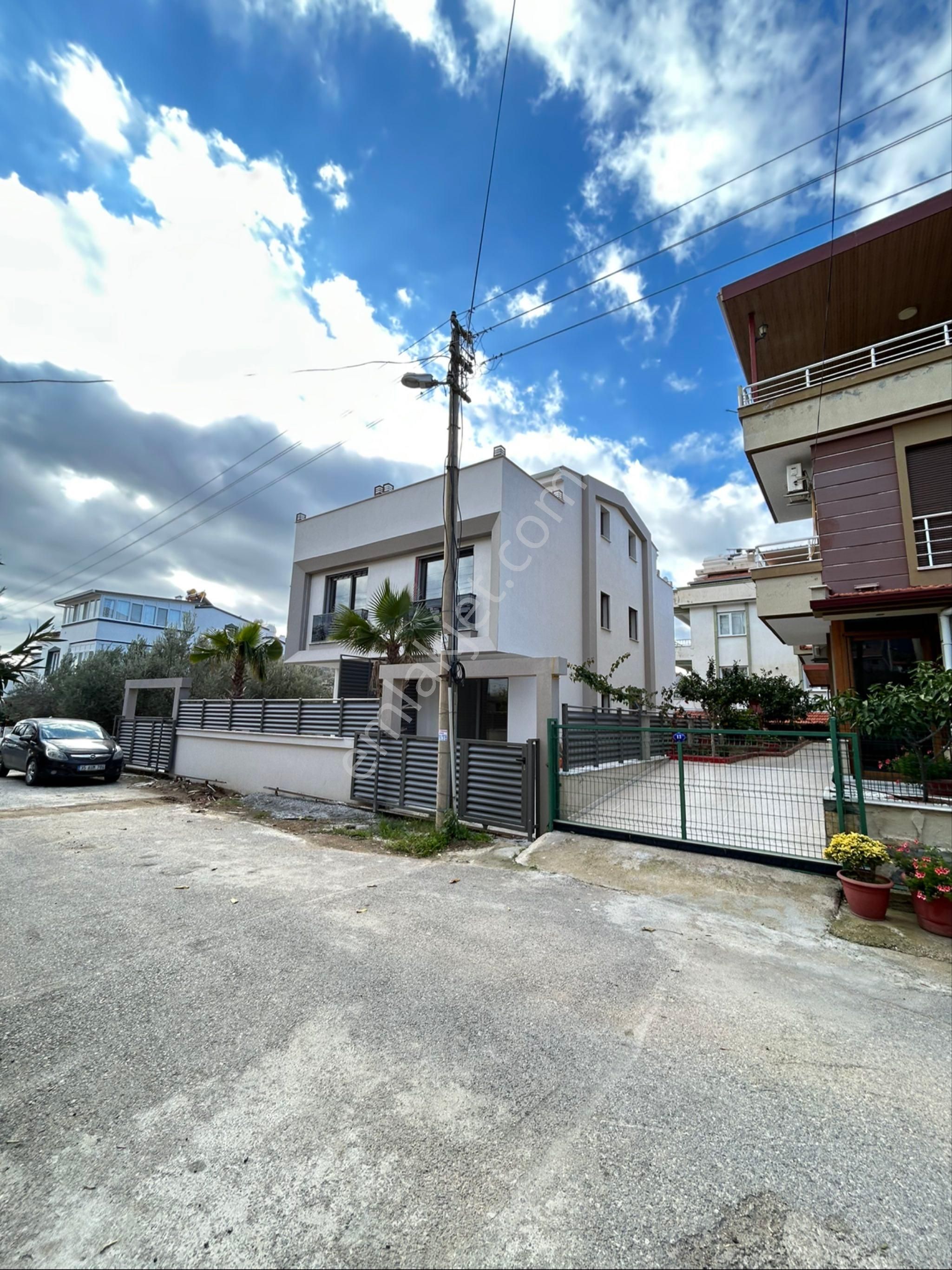 Özdere 14 Evlerde Müstakil Bahçeli 3+1 Dubleks Villa - Görsel 2