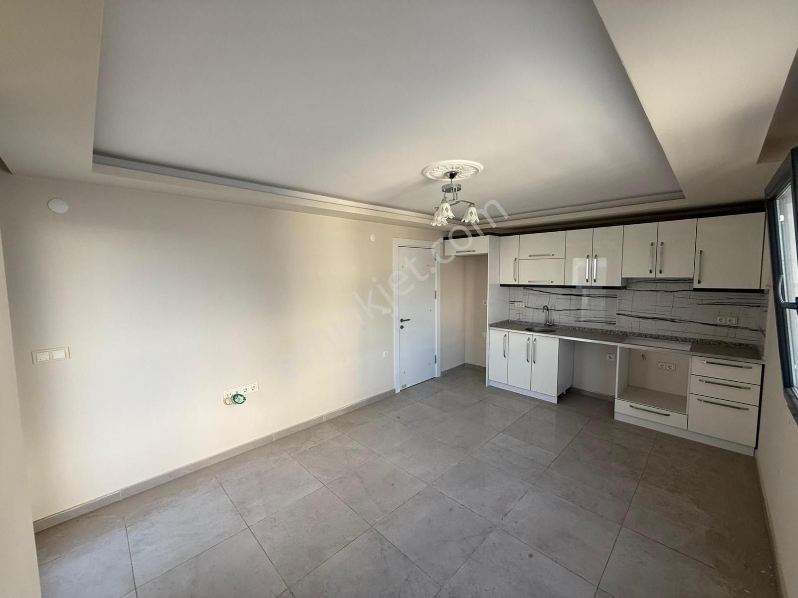 Altınkum Sahiline Sadece 50 Adım! Eşsiz Konumda 2+1 Daire - Görsel 10