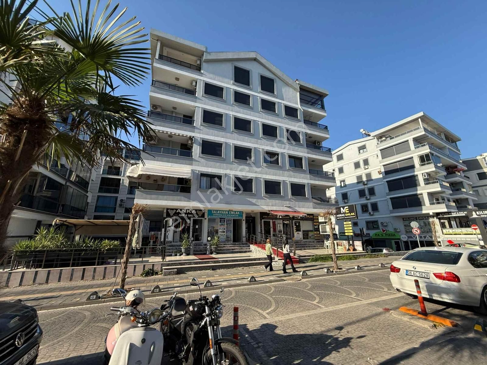 Altınkum Sahiline Sadece 50 Adım! Eşsiz Konumda 2+1 Daire - Görsel 4