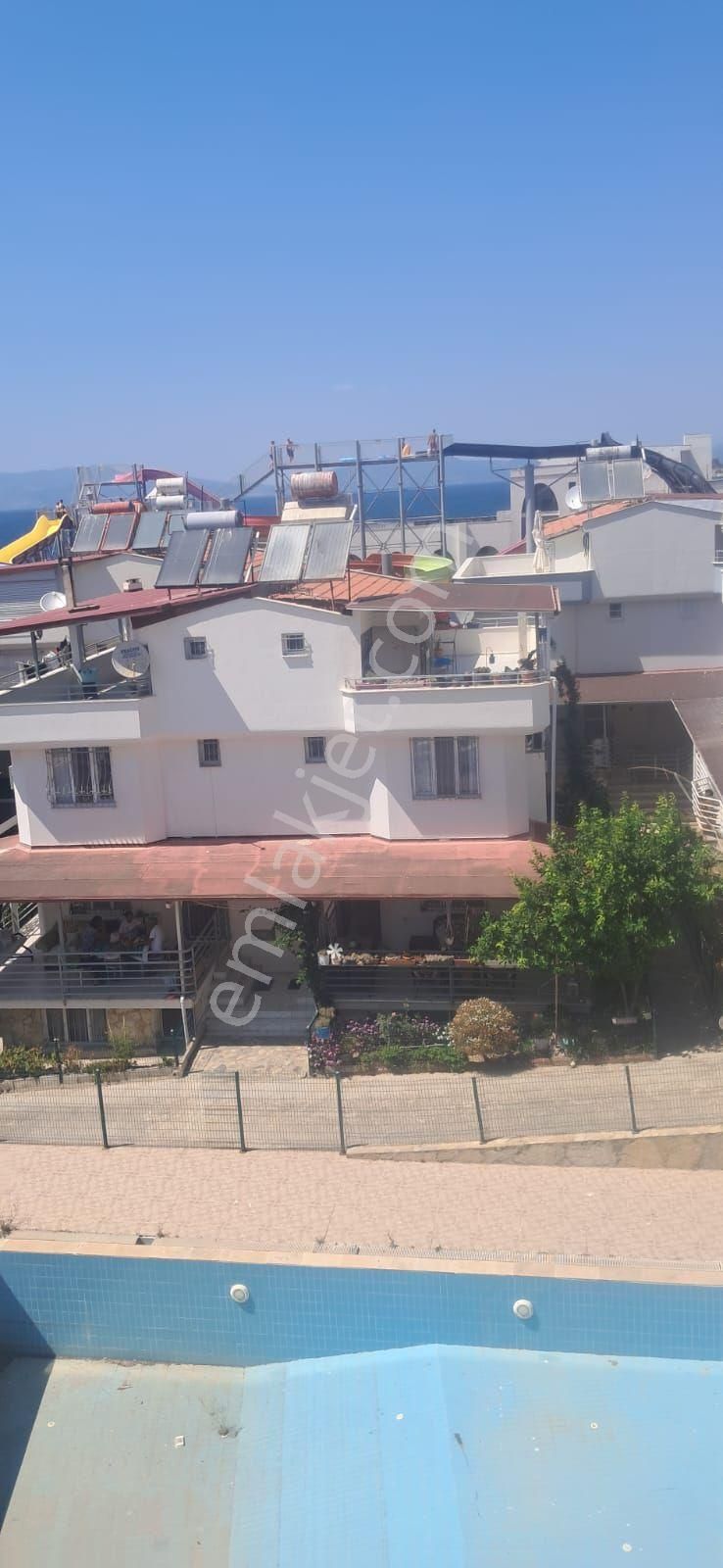 Kuşadası, Kadınlar Denizi Mah.de, Ortak Havuzlu Denize Yakın Sitede Villa - Görsel 4