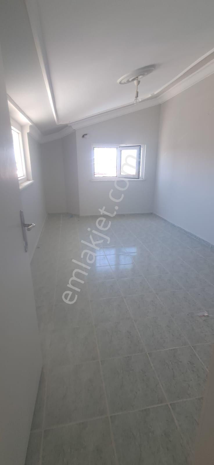 Kuşadası, Kadınlar Denizi Mah.de, Ortak Havuzlu Denize Yakın Sitede Villa - Görsel 25