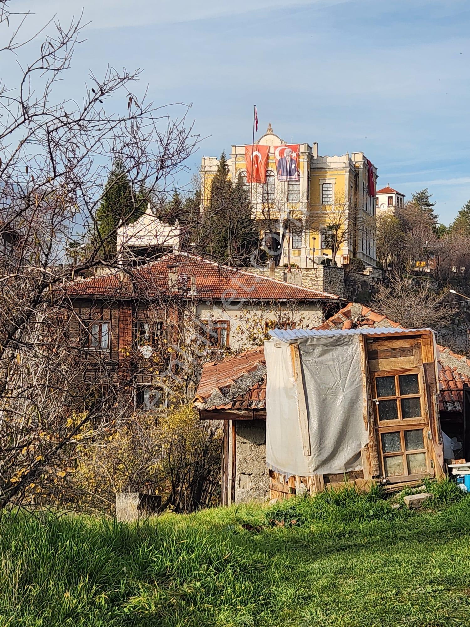 Karabük Safranbolu Çeşme Mahallesinde Tarihi Ev Ve Arsası - Görsel 17