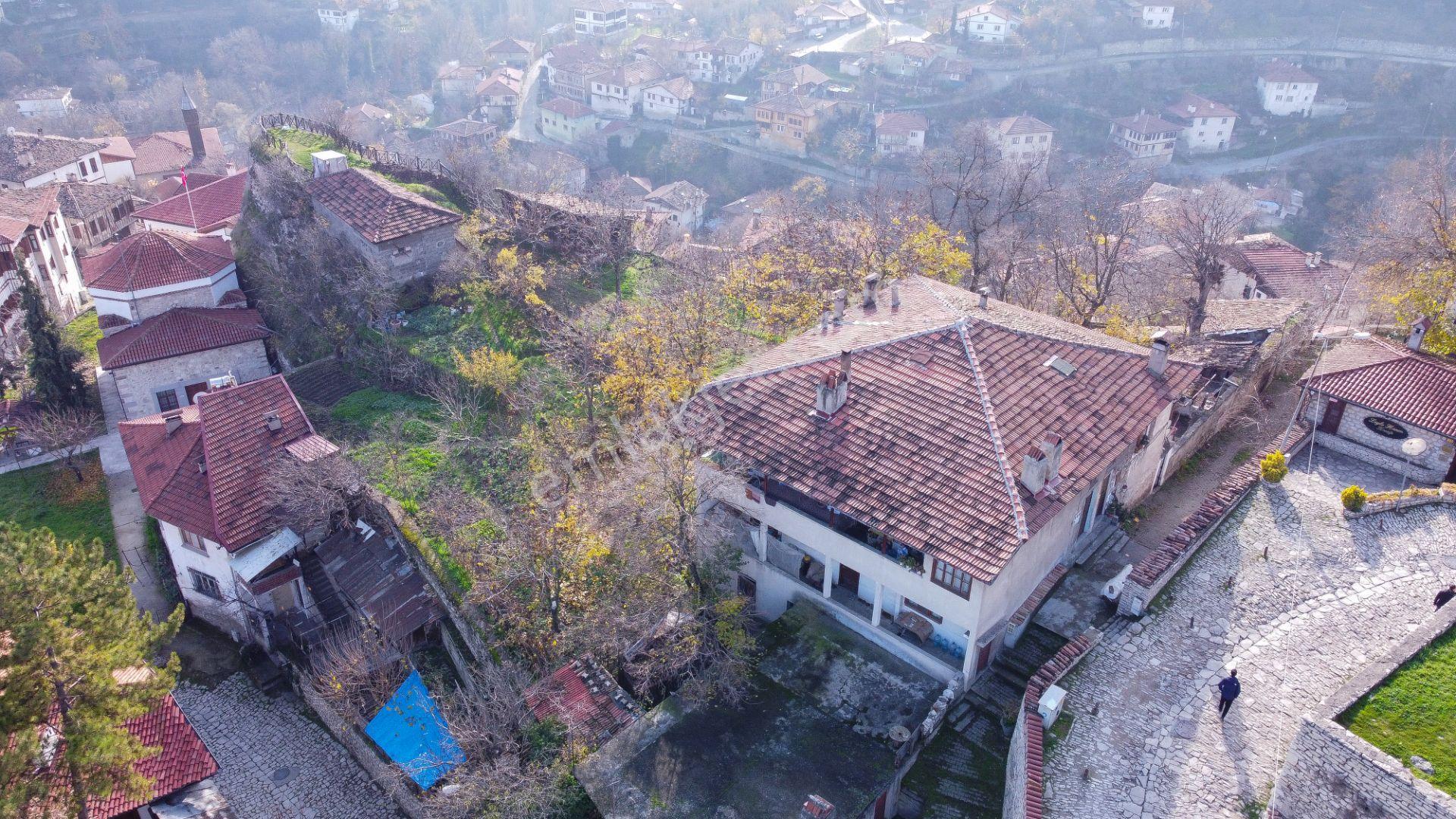 Karabük Safranbolu Çeşme Mahallesinde Tarihi Ev Ve Arsası - Görsel 6