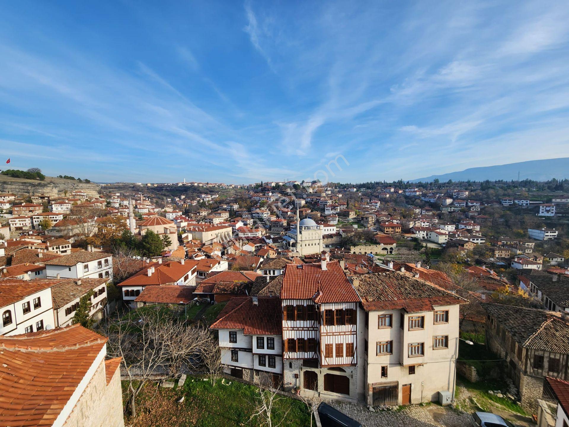 Karabük Safranbolu Çeşme Mahallesinde Tarihi Ev Ve Arsası - Görsel 33