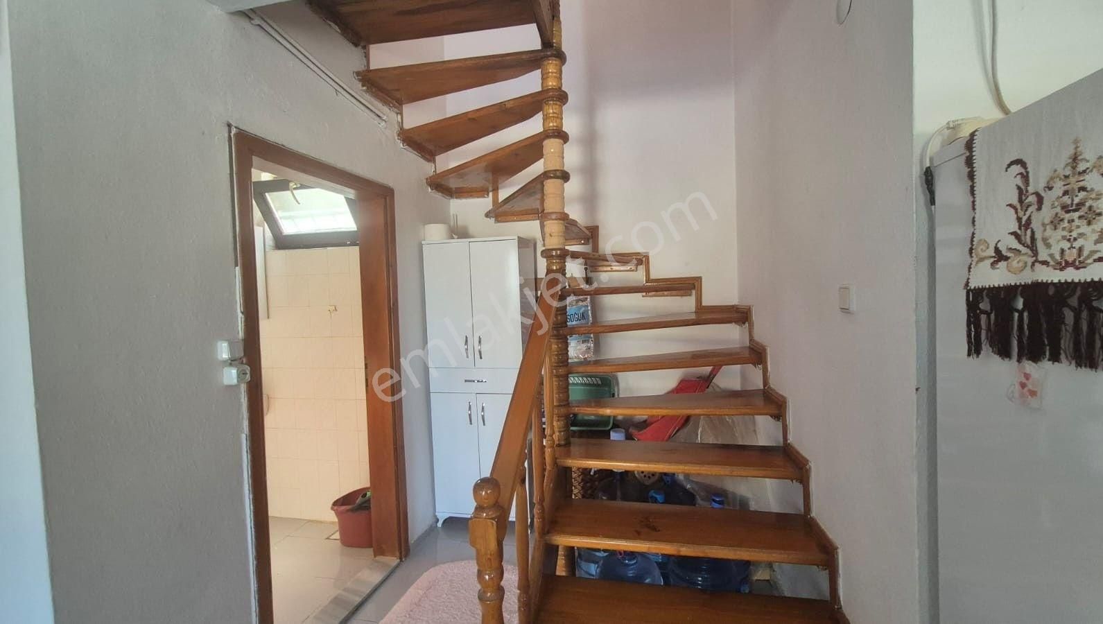 Gemlik Kumsaz'da Sahil Ve Denize Yakın 3+1 Satılık Müstakil Ev - Görsel 23