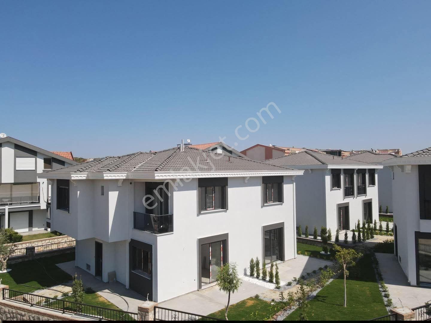 Didim Hisar Mah Havuzlu Sitede Satılık 3+1 Bitişik Nizamlı - Görsel 3