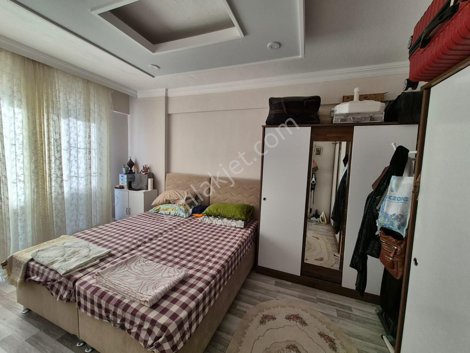 Stoptan Karaçalı Mahallesi Geniş Ara Kat 1+1 Satılık Daire - Görsel 14