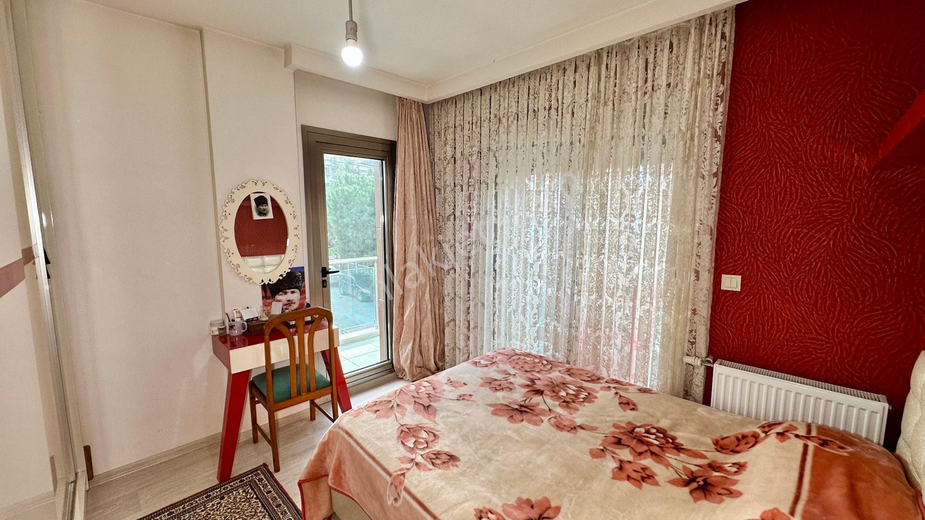 Balçova Korutürk ‘te Satılık 7+1 Bahçeli Villa - Görsel 22
