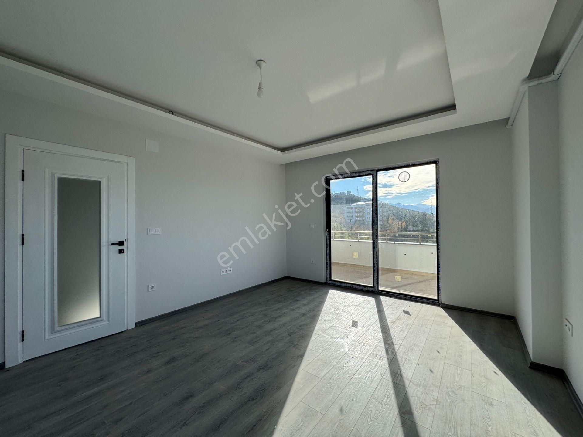 Trabzon Üniversite Mahallesi Zirve Sitesi 1+1 Kiralık Konut - Görsel 10