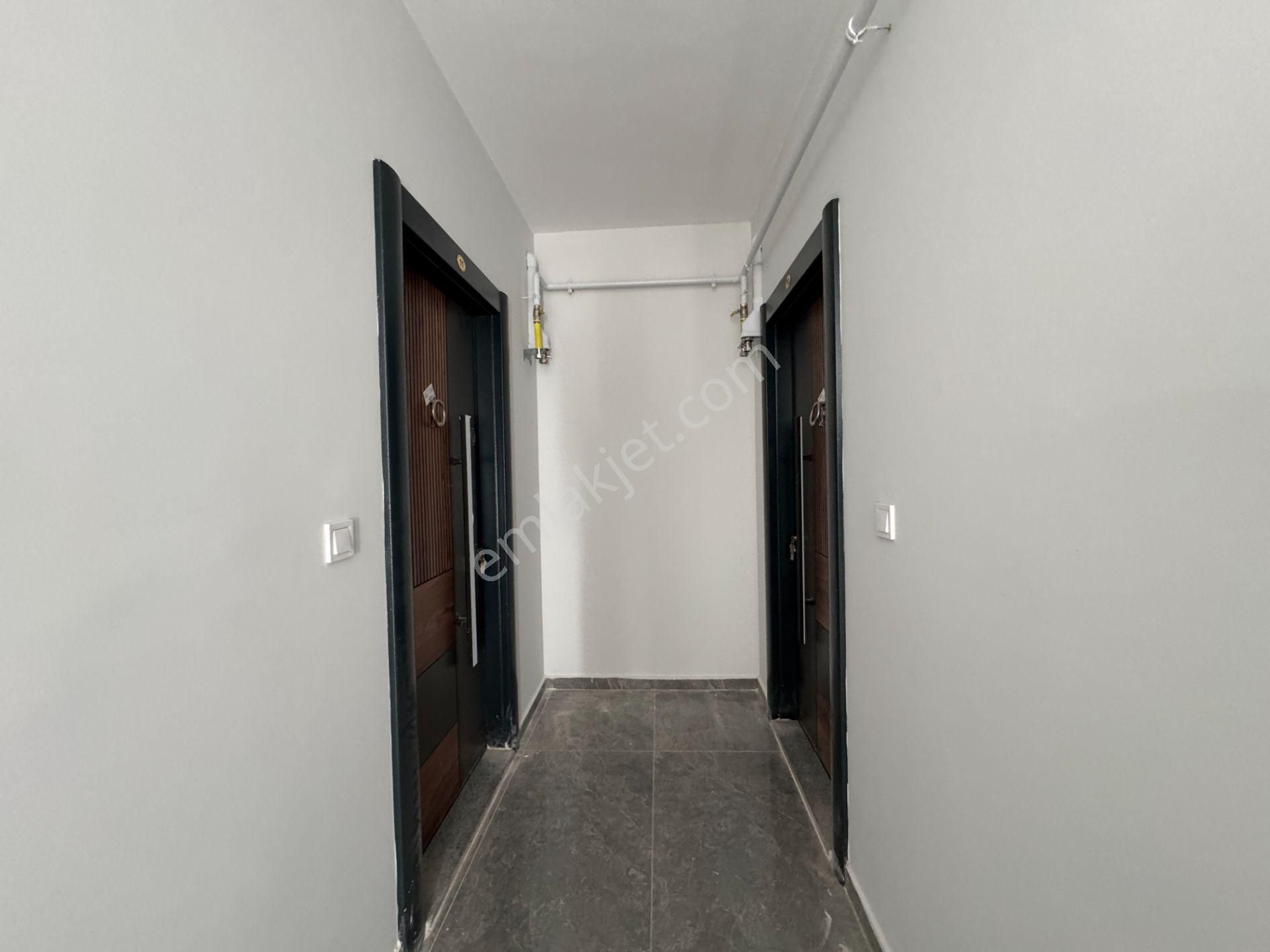 Trabzon Üniversite Mahallesi Zirve Sitesi 1+1 Kiralık Konut - Görsel 4