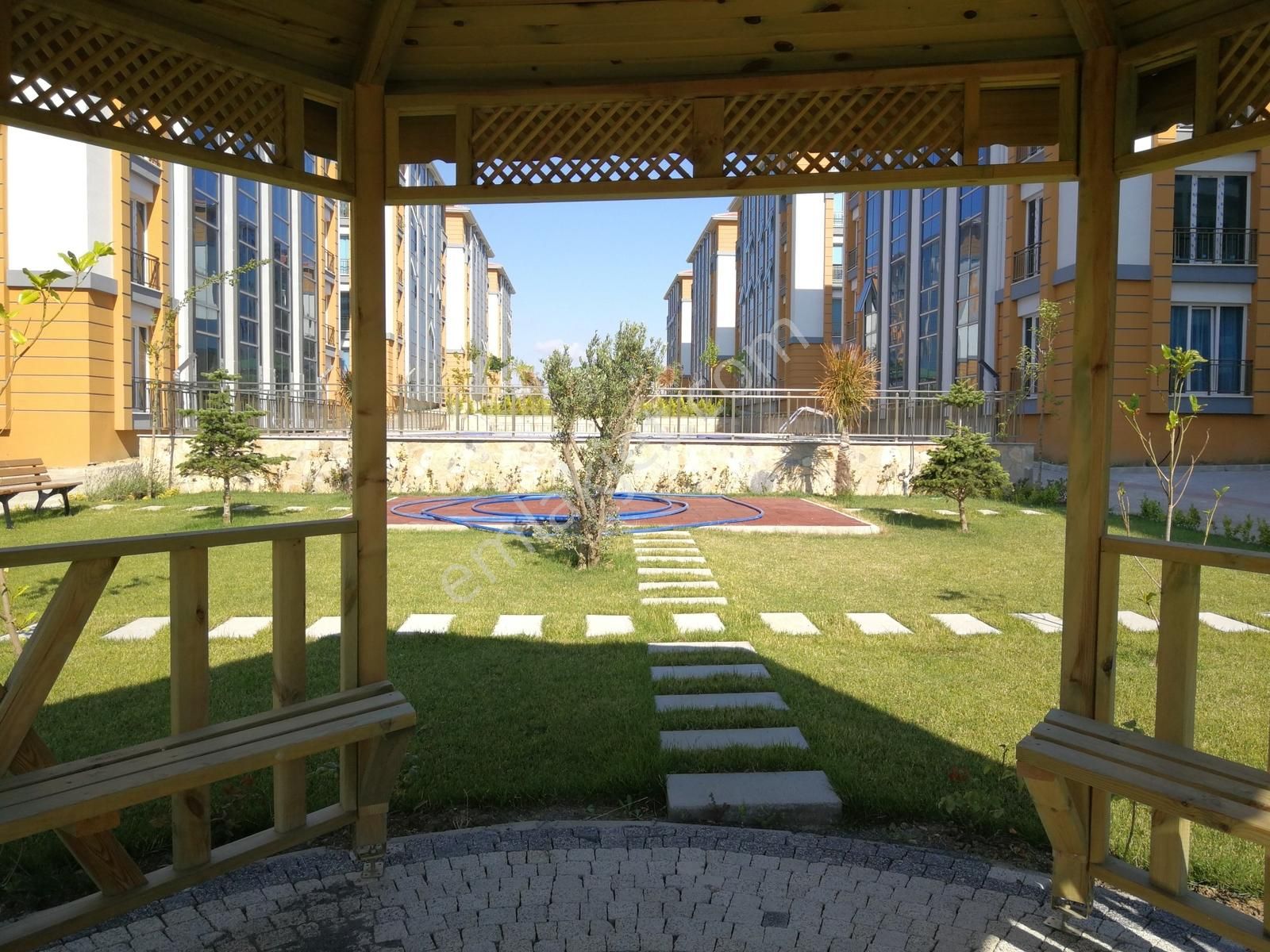 Silivri Mimar Sinan Havuz Manzaralı 2+1 Rose Garden - Görsel 4