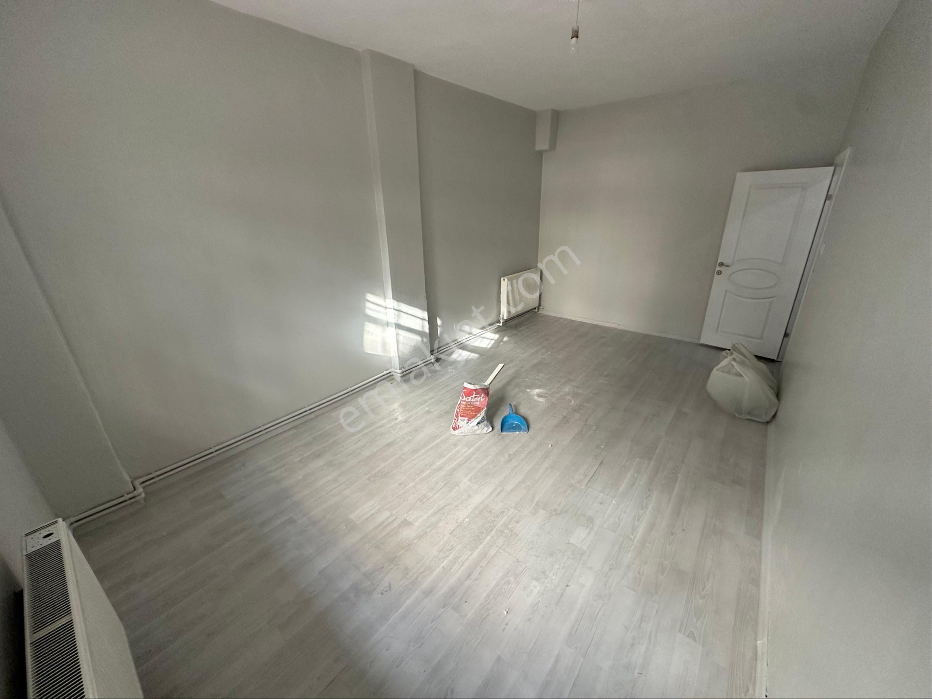 Uğurmumcu Tramvaya Yakın Kiralık Giriş Kat - Görsel 22