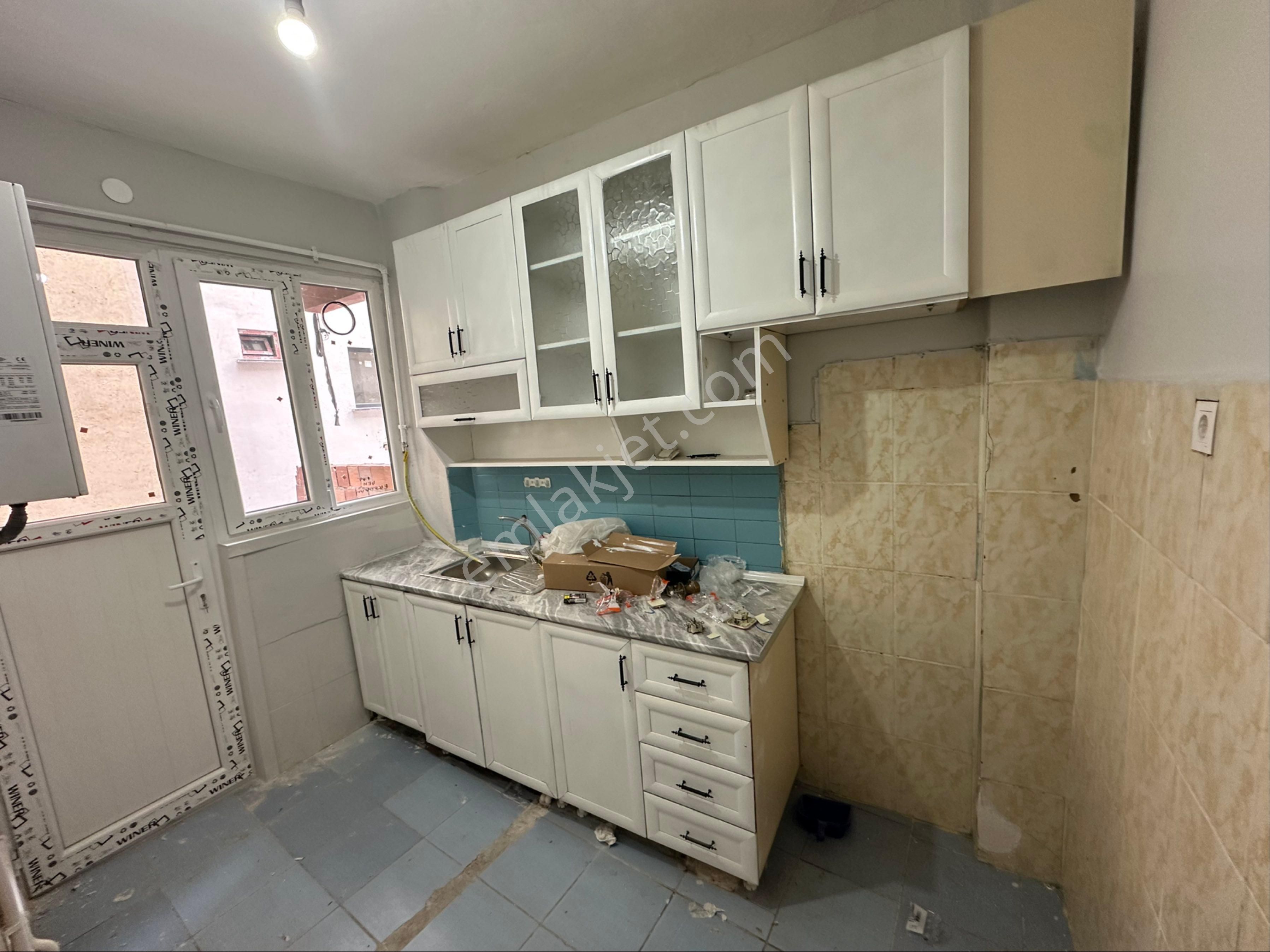 Uğurmumcu Tramvaya Yakın Kiralık Giriş Kat - Görsel 13