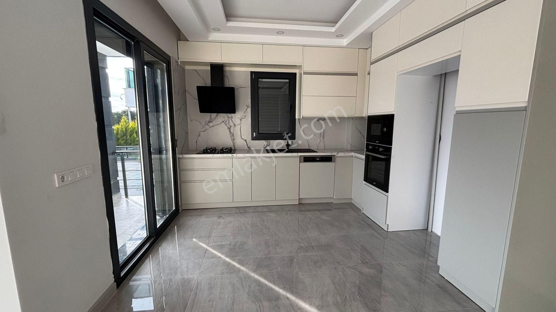 Güre Tahtakuşlar’da Emsalsiz! Deniz Manzaralı, 355 M² Arsada, Özel Havuzlu Ultra Lüks Müstakil Villa - Görsel 18
