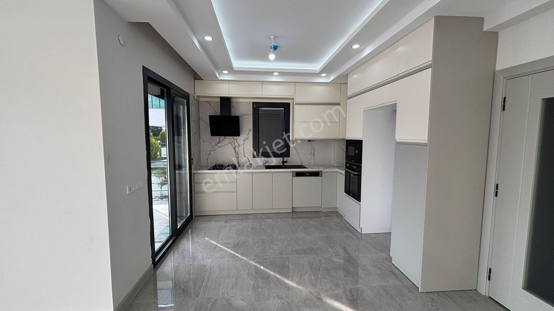 Güre Tahtakuşlar’da Emsalsiz! Deniz Manzaralı, 355 M² Arsada, Özel Havuzlu Ultra Lüks Müstakil Villa - Görsel 19